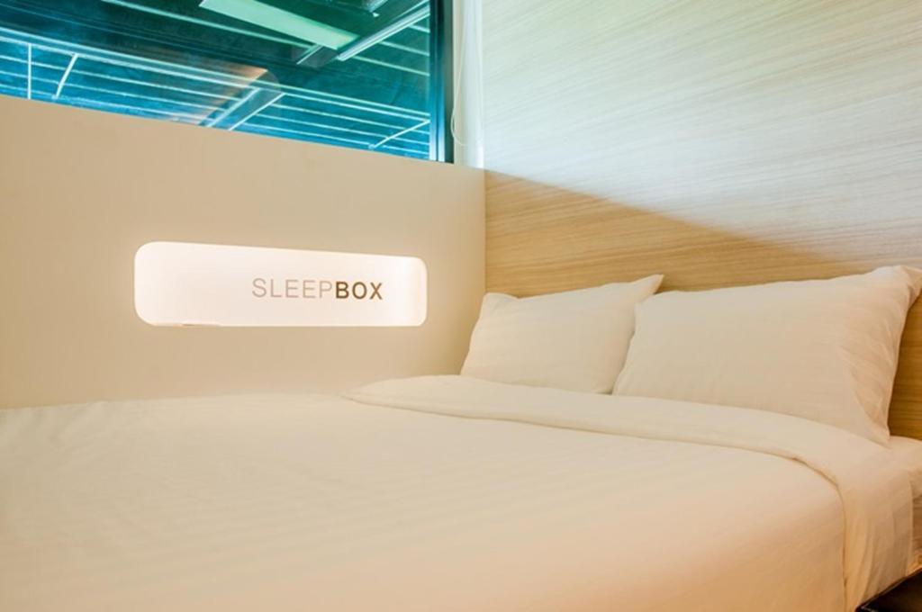 Sleepbox Chiangmai Hotel Chiang Mai Quarto foto